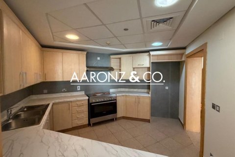 Apartment de 3 dormitorios en Palm Jumeirah, UAE No. 143027 12