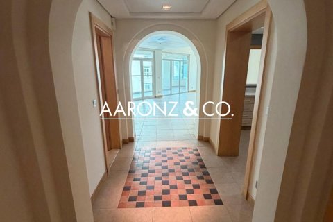 Apartment de 3 dormitorios en Palm Jumeirah, UAE No. 143027 3