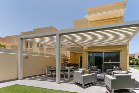 3 bedrooms Villa in The Lakes, UAE No. 144766 5
