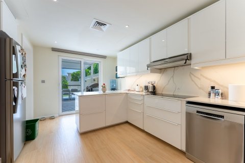 3 bedrooms Villa in The Lakes, UAE No. 144766 9