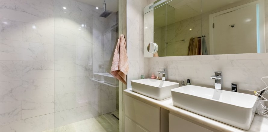 3 bedrooms Villa in The Lakes, UAE No. 144766