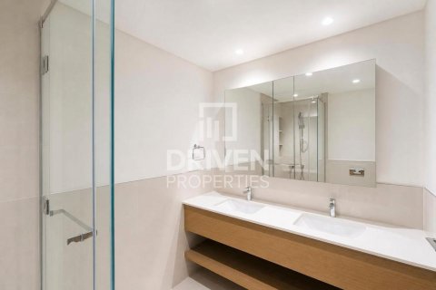 2 bedrooms Apartment in Creek Beach, UAE No. 192299 14