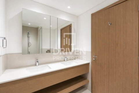 2 bedrooms Apartment in Creek Beach, UAE No. 192298 18