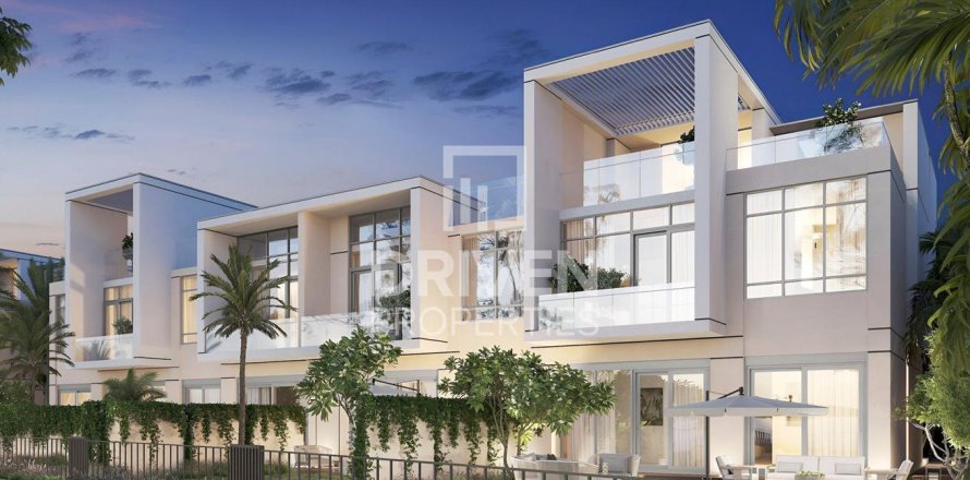 Townhouse de 4 dormitorios en District 11, UAE No. 188536