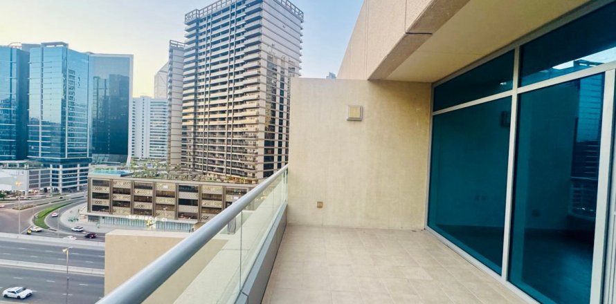 Квартира с 1 спальней в Бизнес-Бэй, ОАЭ №127474