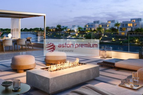 Villa de 4 dormitorios en Dubai, UAE No. 205613 10