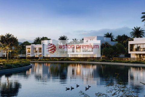 Villa de 4 dormitorios en Dubai, UAE No. 205613 6