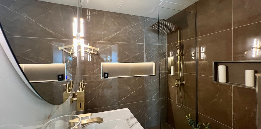 1 غرف نوم شقة في أبراج بحيرة جميرا, الإمارات العربية المتحدة رقم 144132