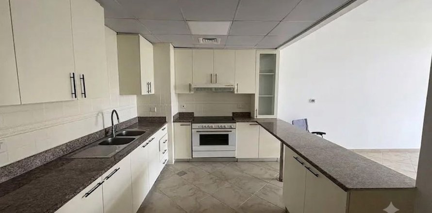 2 bedrooms Apartment in Motor City, UAE No. 168218