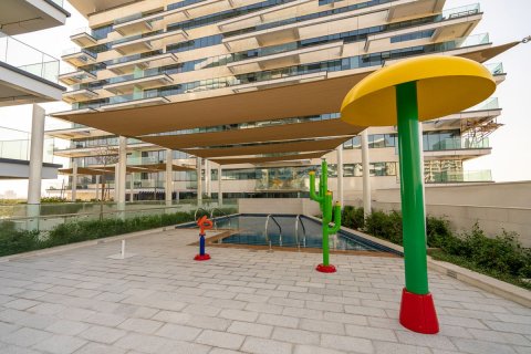 3 bedrooms Apartment on the Yas Island, UAE No. 40851 8