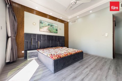 Villa de 4 dormitorios en Dubai, UAE No. 149533 14