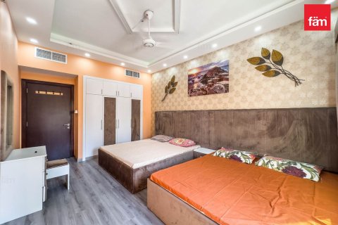 Villa de 4 dormitorios en Dubai, UAE No. 149533 11