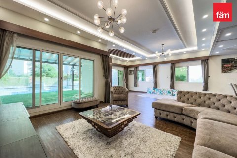 Villa de 4 dormitorios en Dubai, UAE No. 149533 5