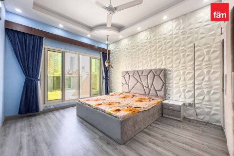 Villa de 4 dormitorios en Dubai, UAE No. 149533 9