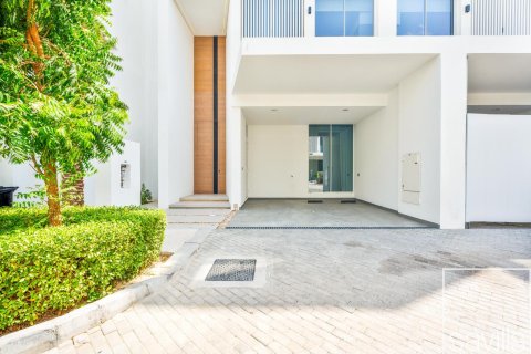 4 bedrooms Townhouse in Al Barari, UAE No. 199220 3