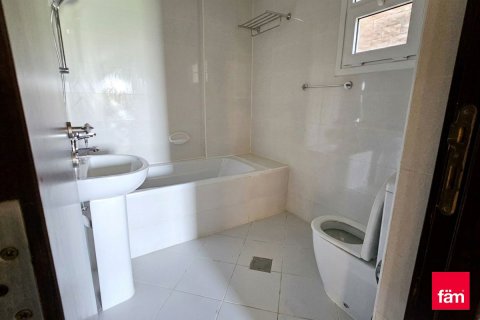 Apartment de 3 dormitorios en Dubai, UAE No. 185197 17