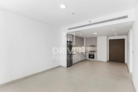 Appartement de 1 chambre à EMAAR Beachfront, UAE No. 209933 5