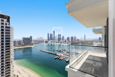 Appartement de 1 chambre à EMAAR Beachfront, UAE No. 209933