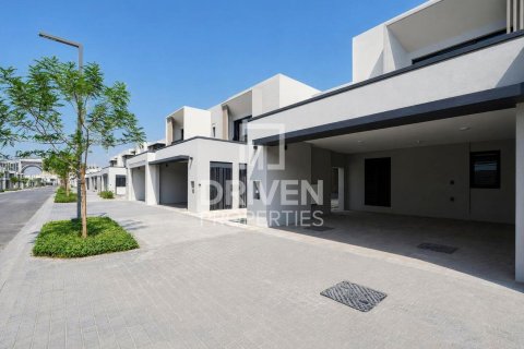Villa de 4 chambres à Jebel Ali, UAE No. 209936 31