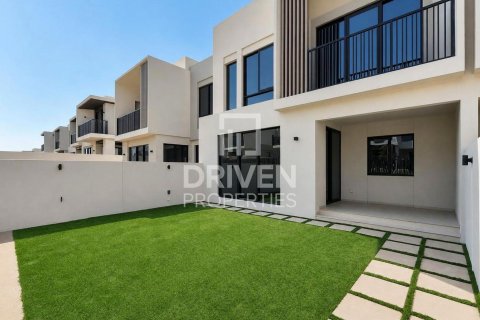 Villa de 4 chambres à Jebel Ali, UAE No. 209936 26