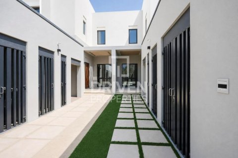 Villa de 4 chambres à Jebel Ali, UAE No. 209936 23