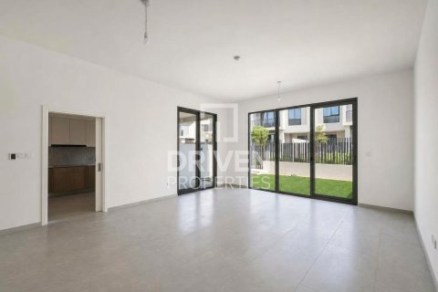 Villa de 4 chambres à Jebel Ali, UAE No. 209936 4