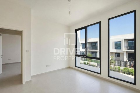 Villa de 4 chambres à Jebel Ali, UAE No. 209936 9