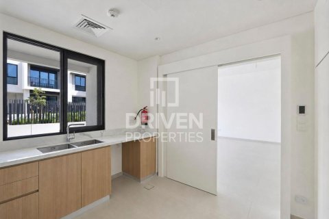 Villa de 4 chambres à Jebel Ali, UAE No. 209936 17