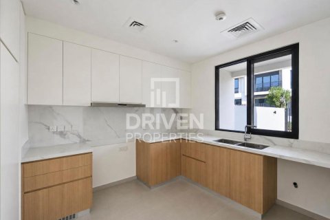 Villa de 4 chambres à Jebel Ali, UAE No. 209936 16