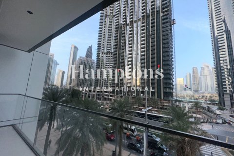 Квартира с 2 спальнями в Burj Crown, ОАЭ №156538 4