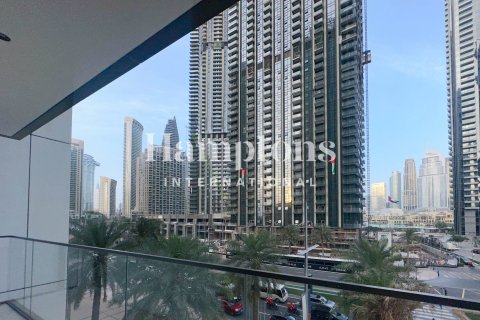Квартира с 2 спальнями в Burj Crown, ОАЭ №156538 7