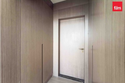 3 bedrooms Apartment in Dubai, UAE No. 148726 10