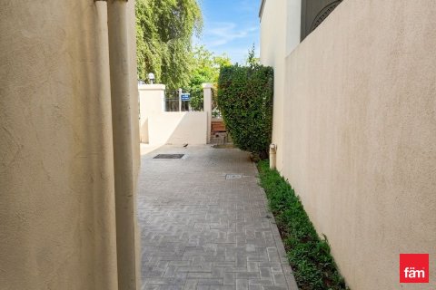 3 غرف نوم فيلا في Jumeirah Park, الإمارات العربية المتحدة رقم 165538 10