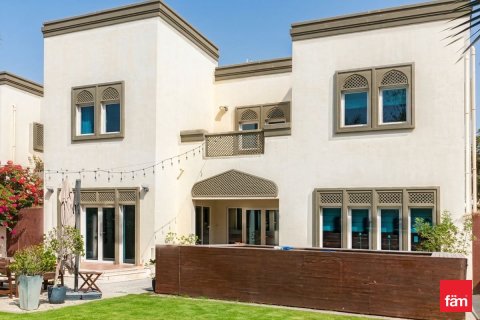 3 غرف نوم فيلا في Jumeirah Park, الإمارات العربية المتحدة رقم 165538