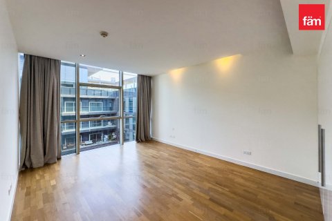 Квартира с 2 спальнями в City Walk, ОАЭ №165540