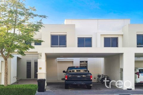 Villa de 3 chambres à Hayat Townhouses, UAE No. 199086 11