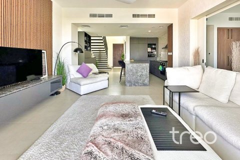 Townhouse de 4 dormitorios en Town Square, UAE No. 174050 3