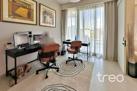 Townhouse de 4 dormitorios en Town Square, UAE No. 174050 6