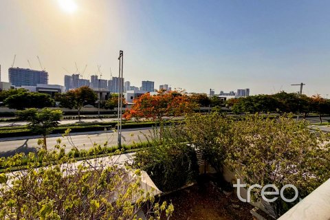 Townhouse de 3 dormitorios en Maple 2, UAE No. 174051