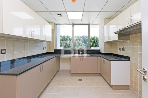 Apartment de 2 dormitorios en Meydan, UAE No. 63874 4
