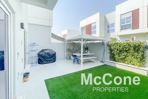 Townhouse de 3 dormitorios en Villanova, UAE No. 74930 8