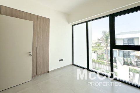 Townhouse de 3 dormitorios en The Valley, UAE No. 74943 14