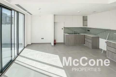 Townhouse de 4 dormitorios en The Valley, UAE No. 74942 2
