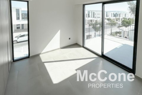 Townhouse de 4 dormitorios en The Valley, UAE No. 74942 7