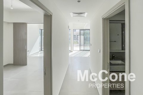 Townhouse de 4 dormitorios en The Valley, UAE No. 74942 10