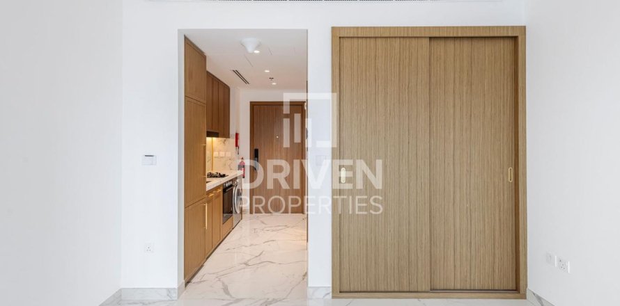 Studio Apartment in Meydan, UAE No. 138855