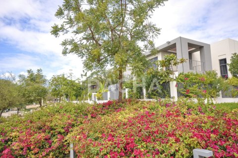 4 bedrooms Villa in Sidra Villas, UAE No. 186074 19