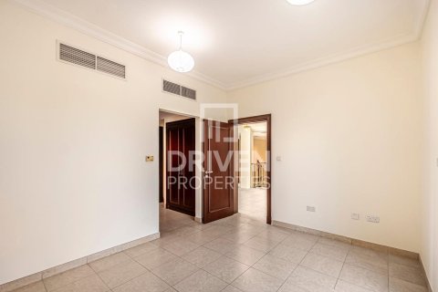 Villa de 5 chambres à Victory Heights, UAE No. 202522 13