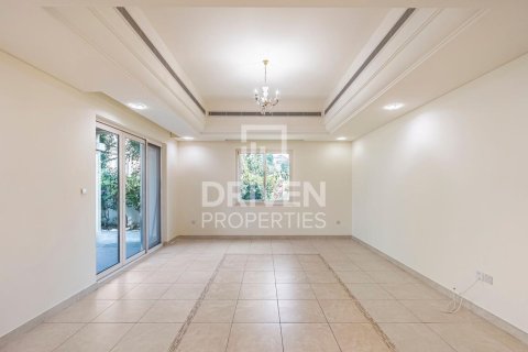 Villa de 5 chambres à Victory Heights, UAE No. 202522 6