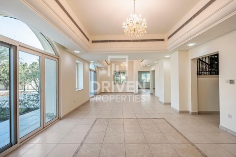 Villa de 5 chambres à Victory Heights, UAE No. 202522 4
